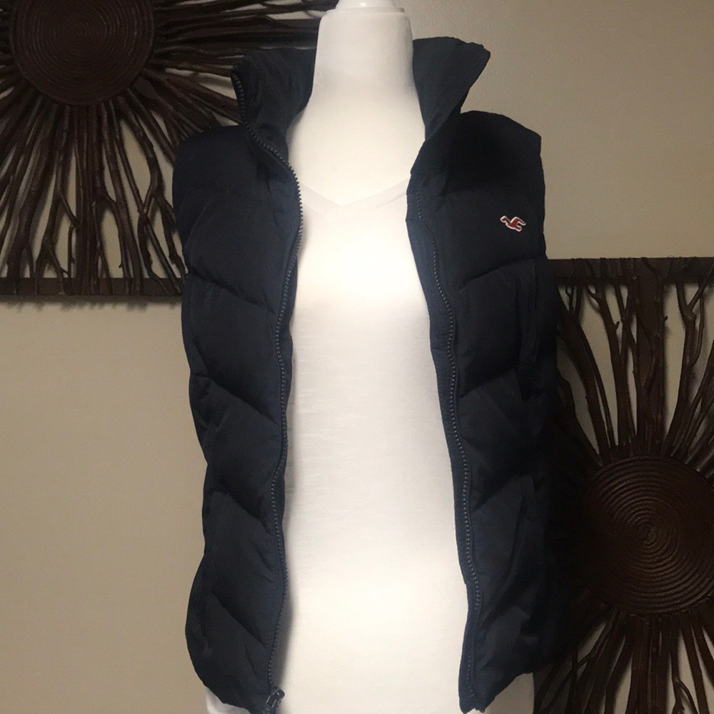 Navy Blue Lightweight Hollister Vest.